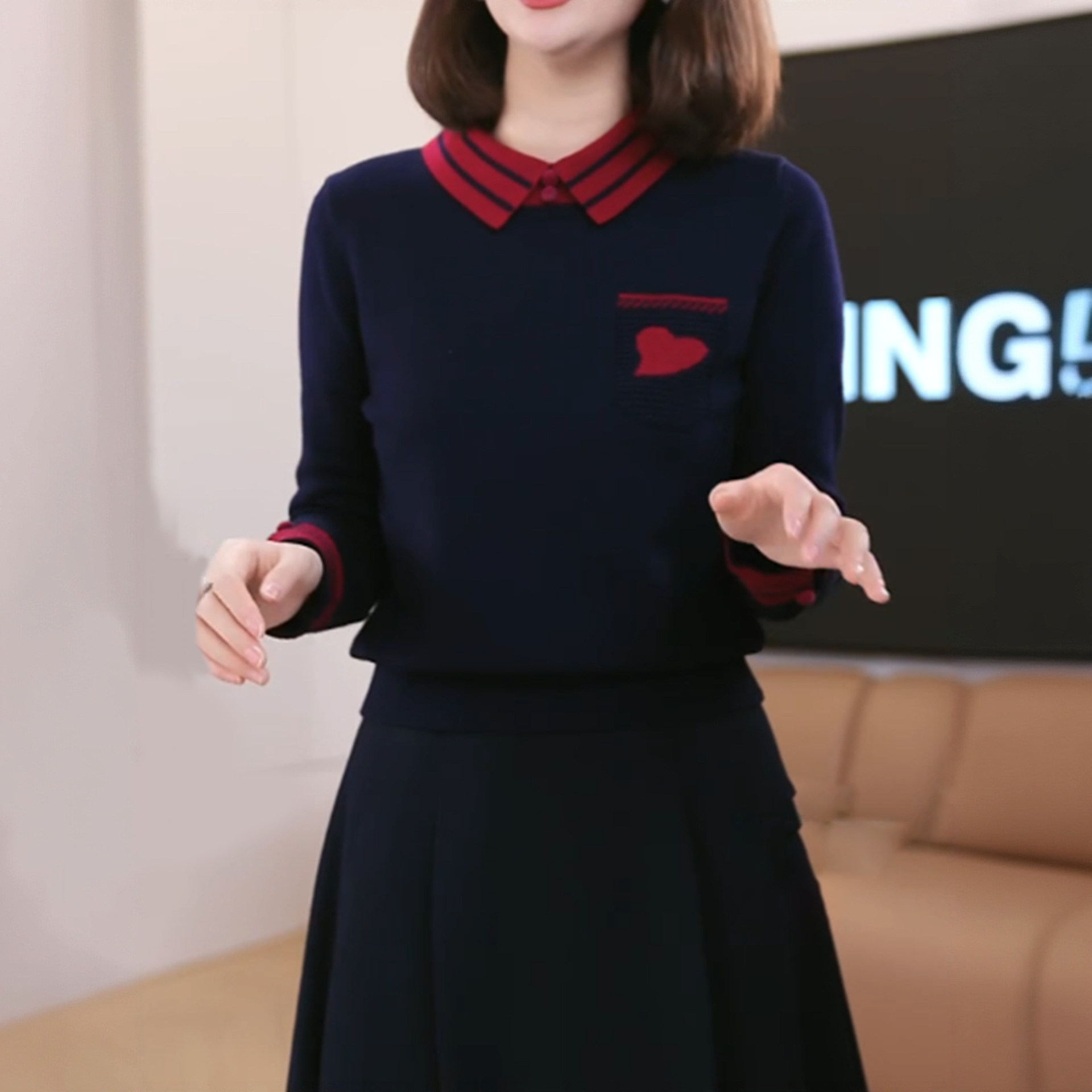 秋冬新款高级感条纹翻领针织打底衫女士藏青色假两件上衣毛衣内搭