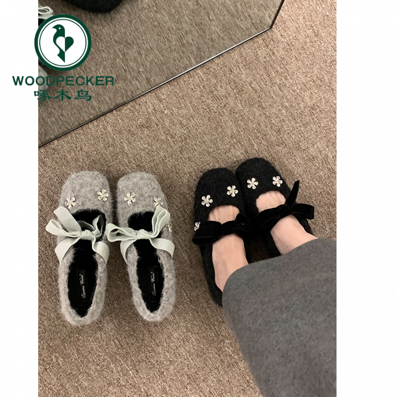 啄木鸟千金感花朵水钻加绒内增高玛丽珍秋冬2025保暖小香风单鞋女