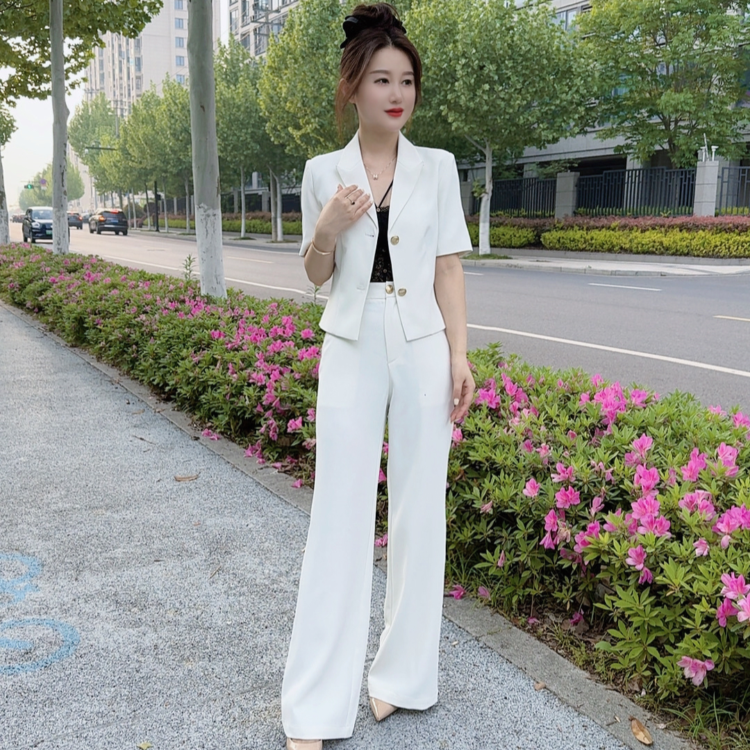 职业西装套装女夏季薄款短袖通勤穿搭西服正装工作服减龄显瘦