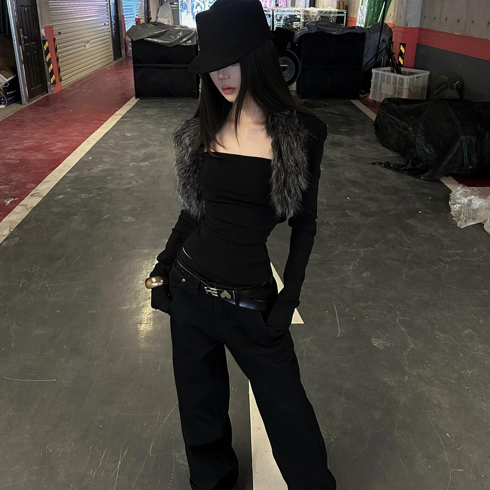 韩系黑色气质针织衫女冬季小众辣妹修身显瘦毛毛长袖坎肩开衫上衣