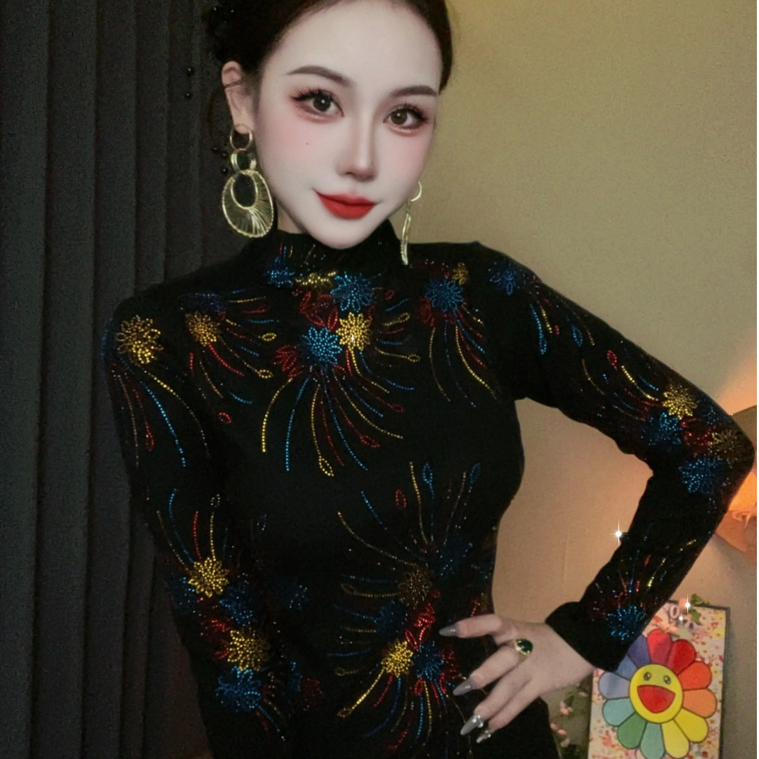 艺尚舞876德绒烟花设计感镶钻打底衫女烫钻小衫修身显瘦T恤上衣