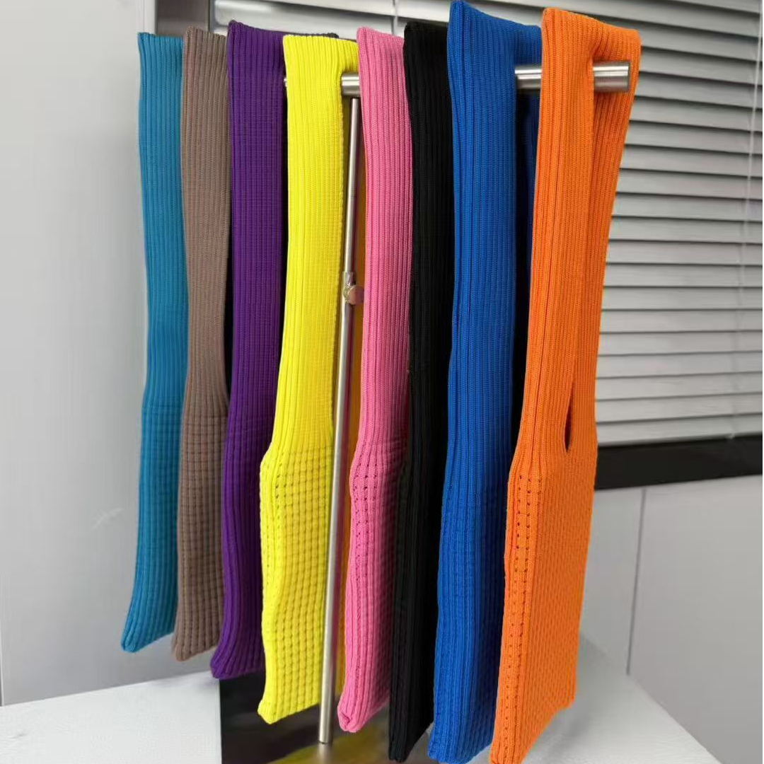 时尚针织袋手提袋单肩包苹果手机包设计感男女同款适用通用手机壳