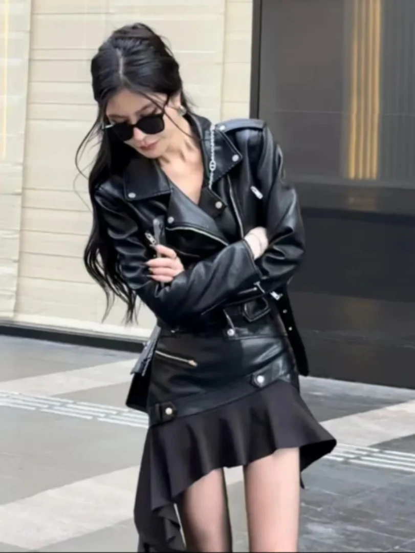 【现货运费险】秋装新款翻领拉链皮衣外套+不规则荷叶边短裙套装