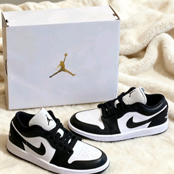 Air Jordan 1 low黑白熊猫男女款低帮百搭运动鞋休闲板鞋官方正品