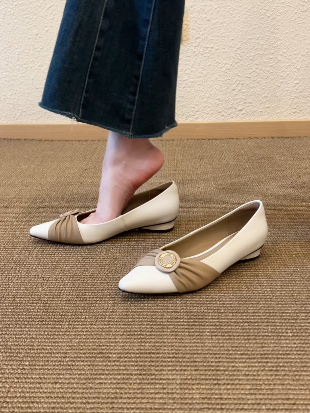 Pokoy-3cm单鞋粗跟低跟温柔平底平底鞋尖头夏季浅口一脚蹬百搭