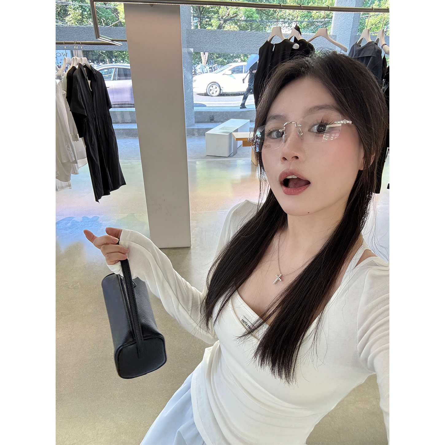 Lilpera胖梨定制 “留白”秋季显瘦气质针织两件套背心长袖打底B78