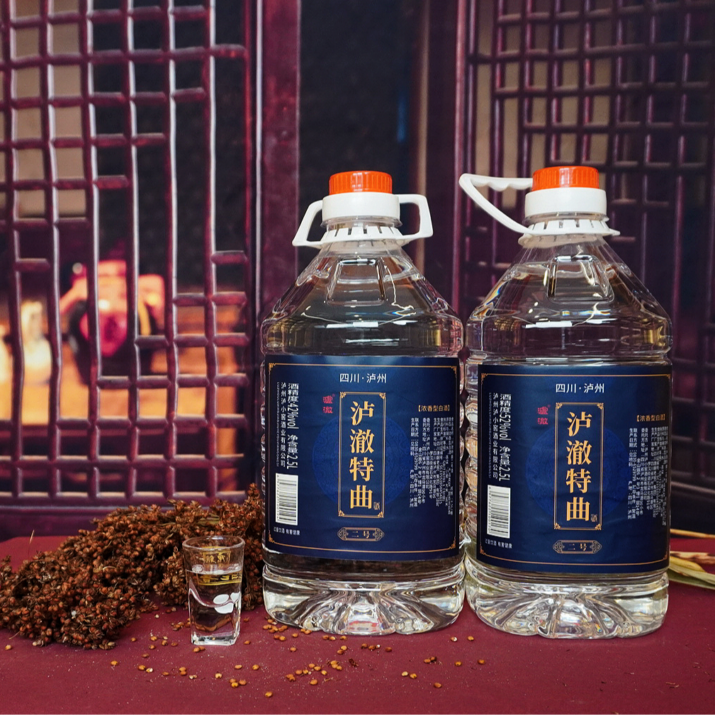 泸澈泸州浓香纯粮食口粮白酒浓香型年份散酒优级非遗52度2.5L