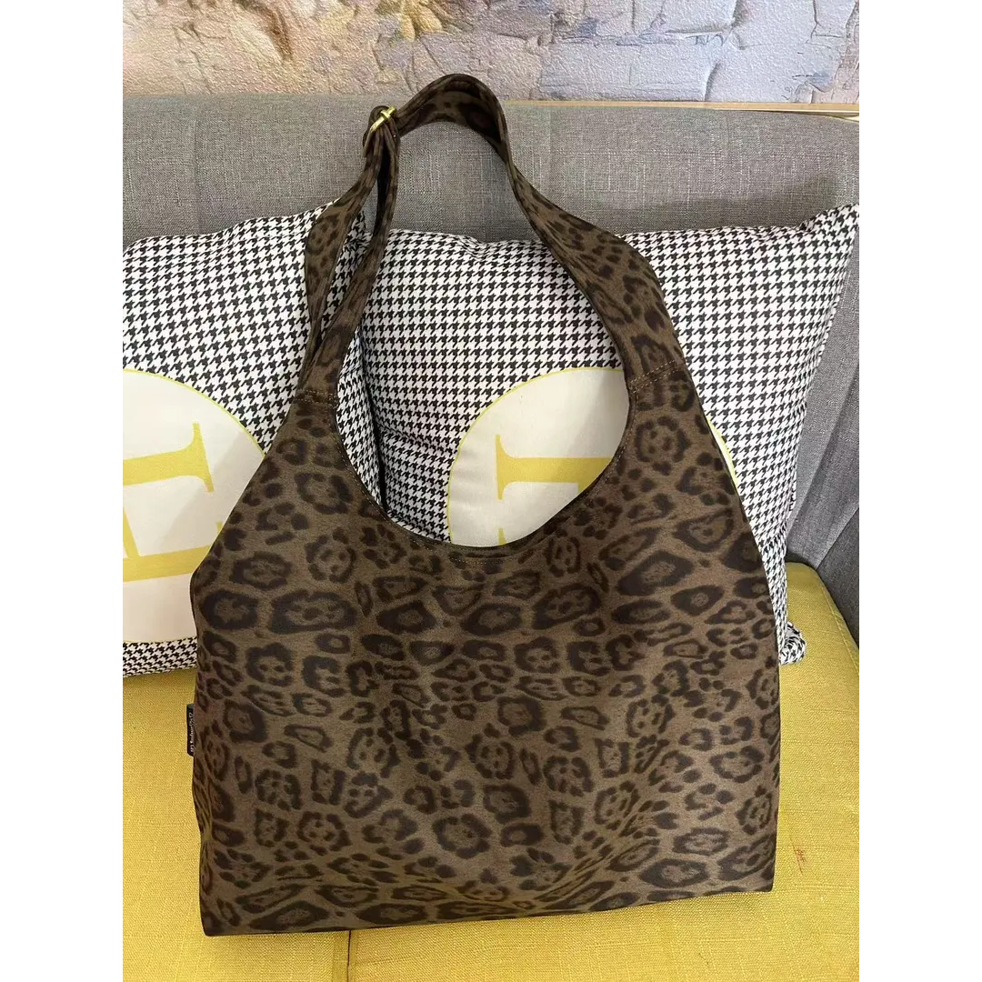 单肩包单根收纳通勤休闲日韩手拎包布包女士车缝线