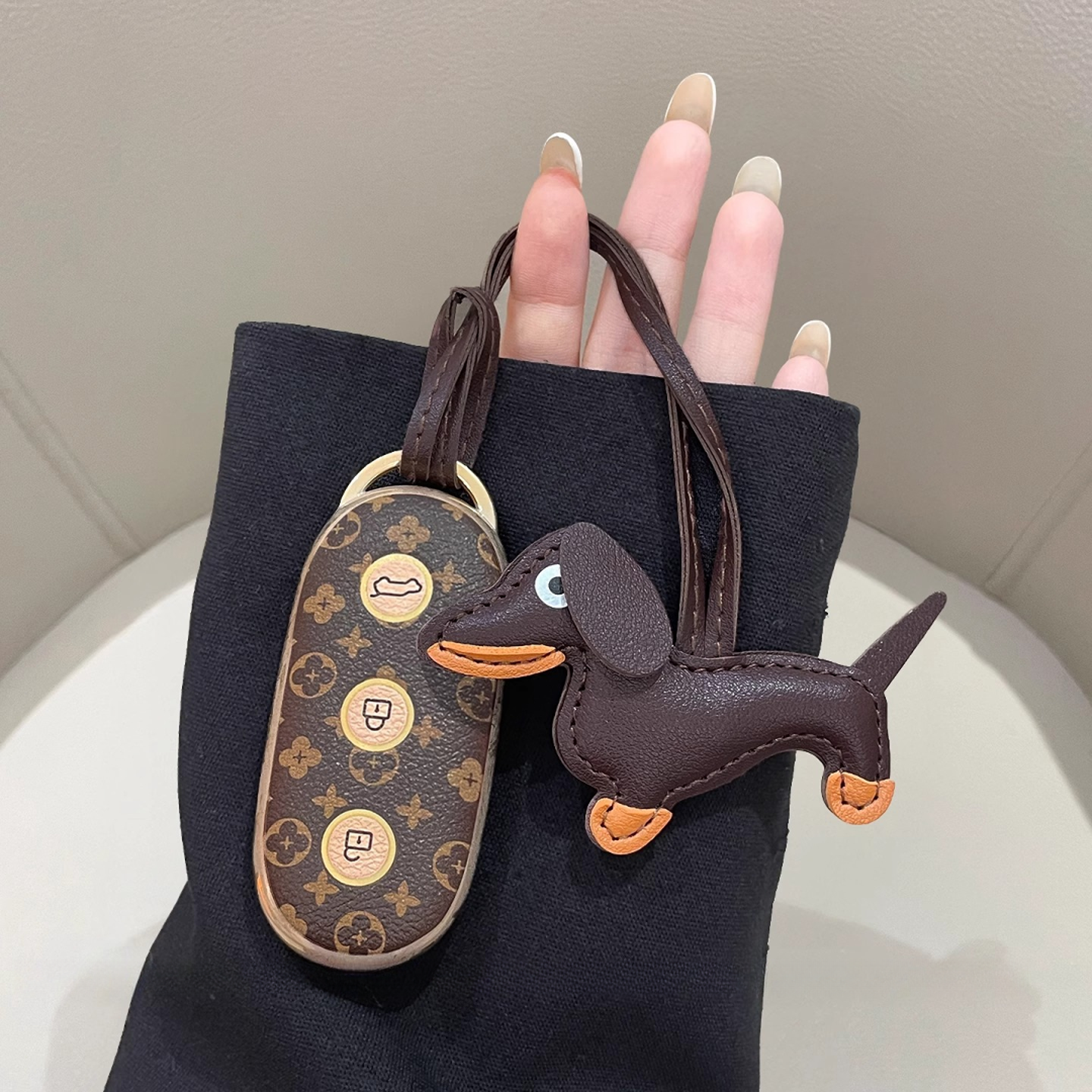 理想钥匙套l6车l7扣l8壳l9包2025款25女2024高级可爱汽车用品女士