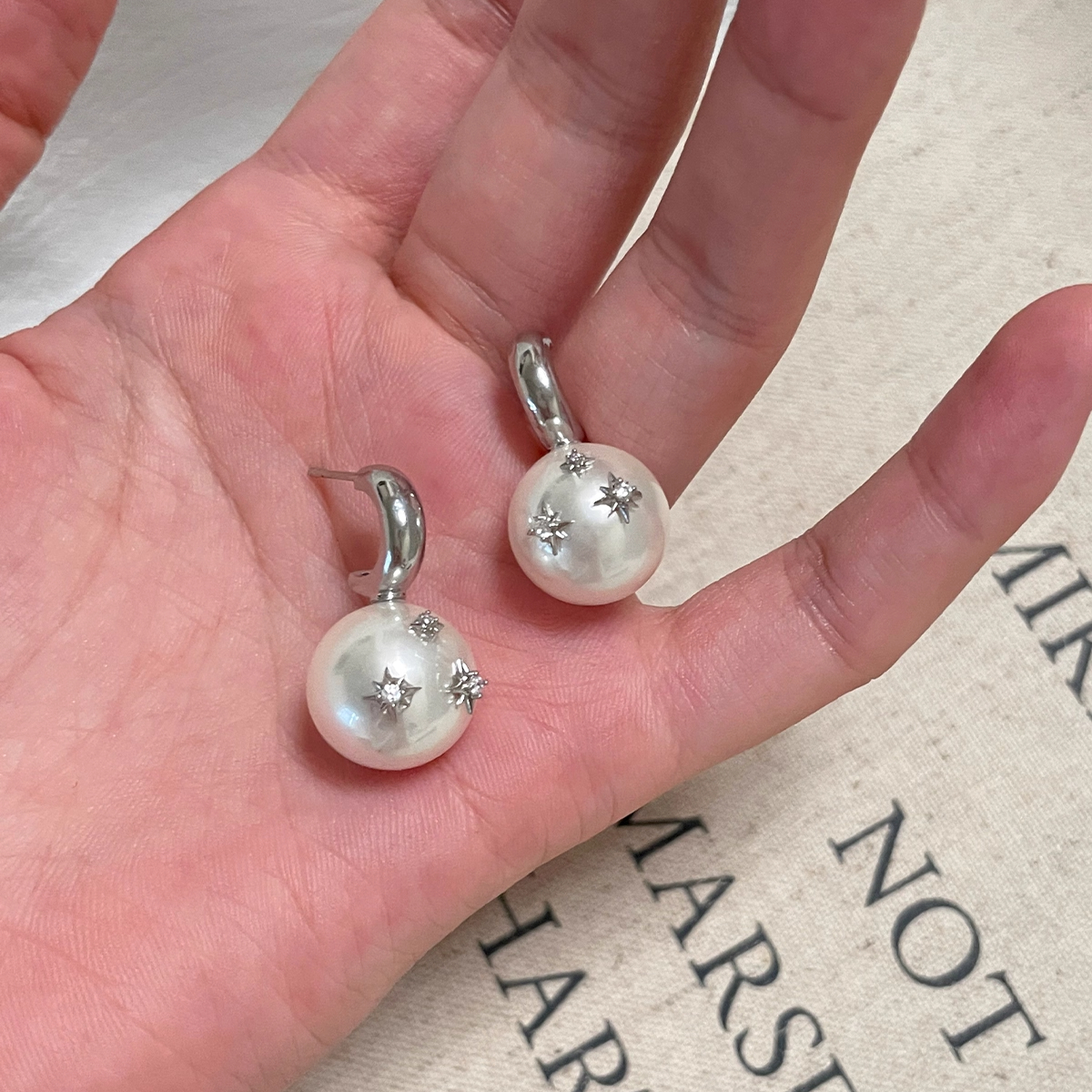 925银耳饰 星芒仿珍珠耳环2025新款爆款高级感小众设计耳钉养耳洞