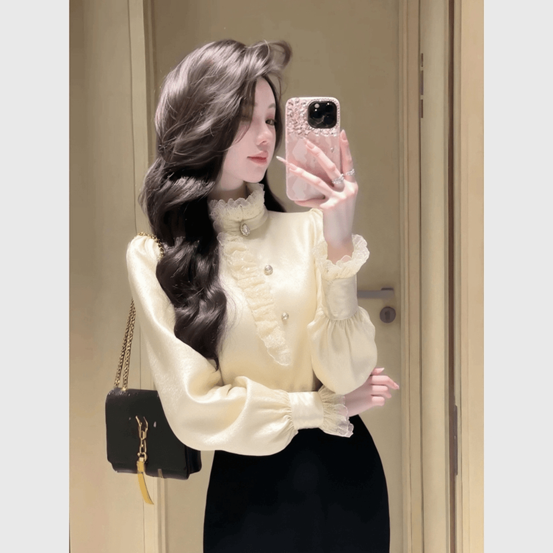 白色衬衫2025冬季爆款独特超好看高级感轻奢减龄洋气收腰内搭上衣