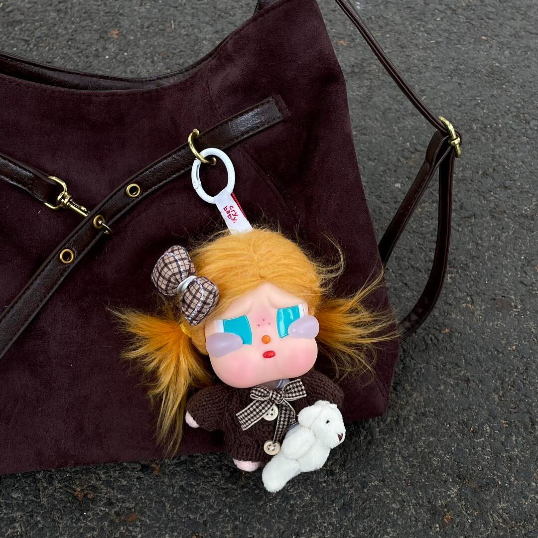 CRYBABY哭娃度假Vacation搪胶毛绒沙滩小憩娃衣裙子项链着替