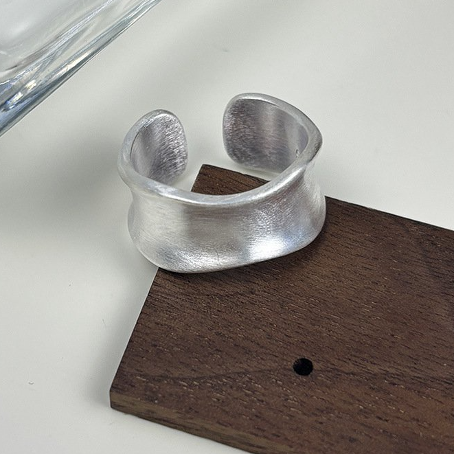 925银戒指 高级感哑光磨砂拉丝戒指小众设计感冷淡风约5.2克J466