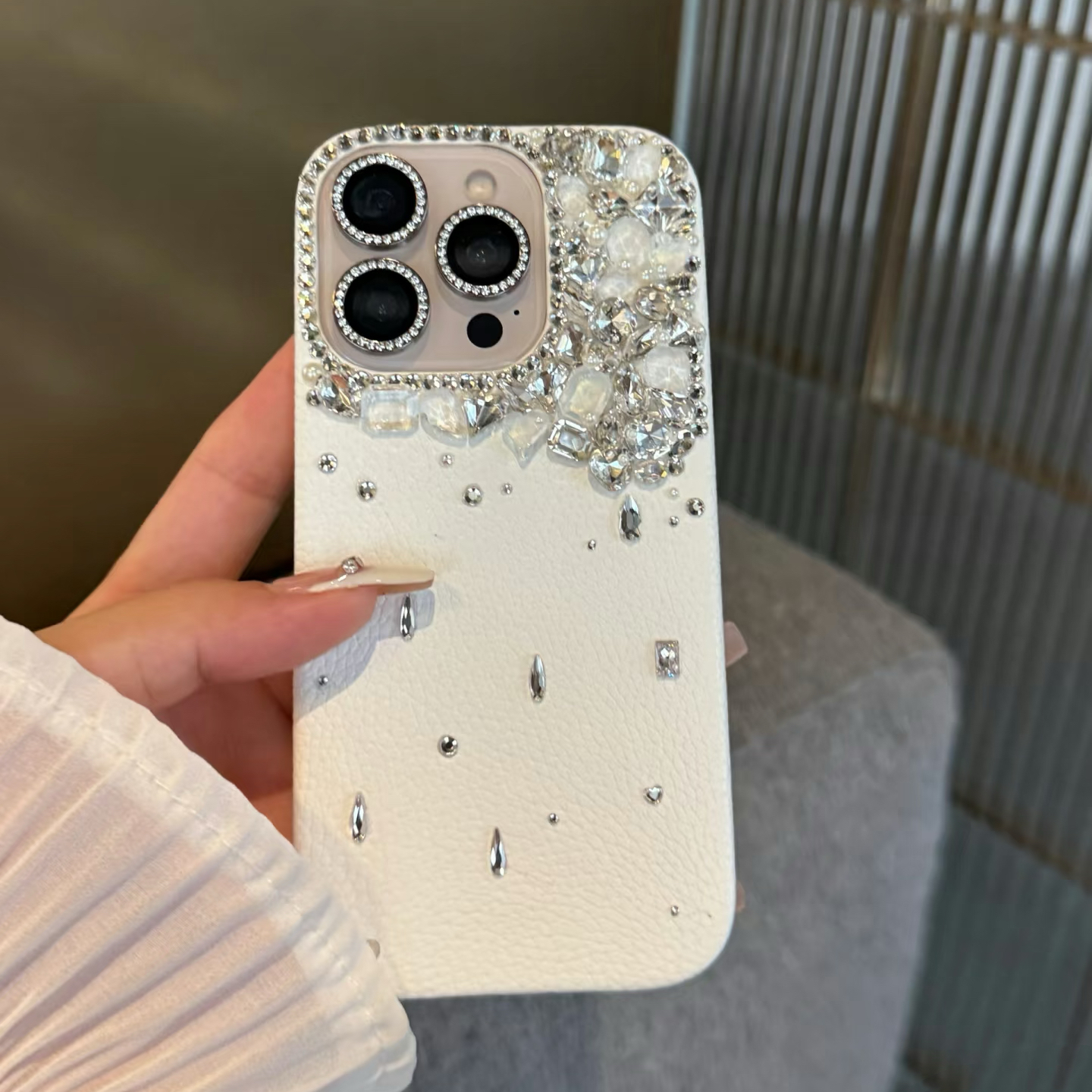 轻奢闪耀晶透石iPhone16promax手机壳15适用于苹果14皮纹13名媛12