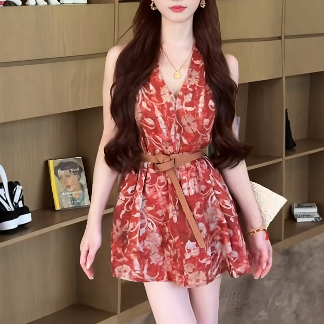 【塞纳河畔】2025夏季无袖露肩印花宽松中短款上衣