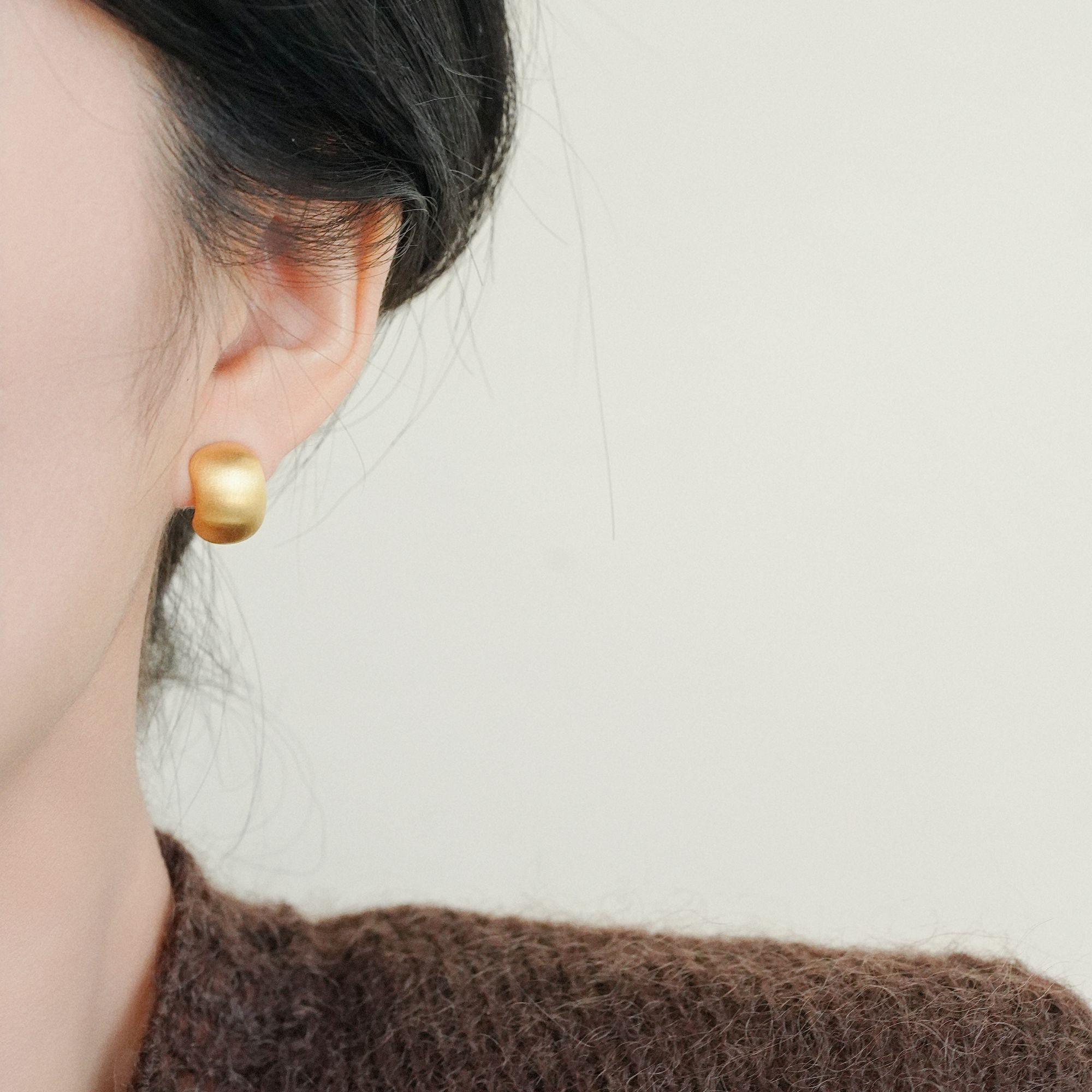 铜合金耳饰 复古拉丝哑光耳钉女轻奢小众设计感高级耳环百搭