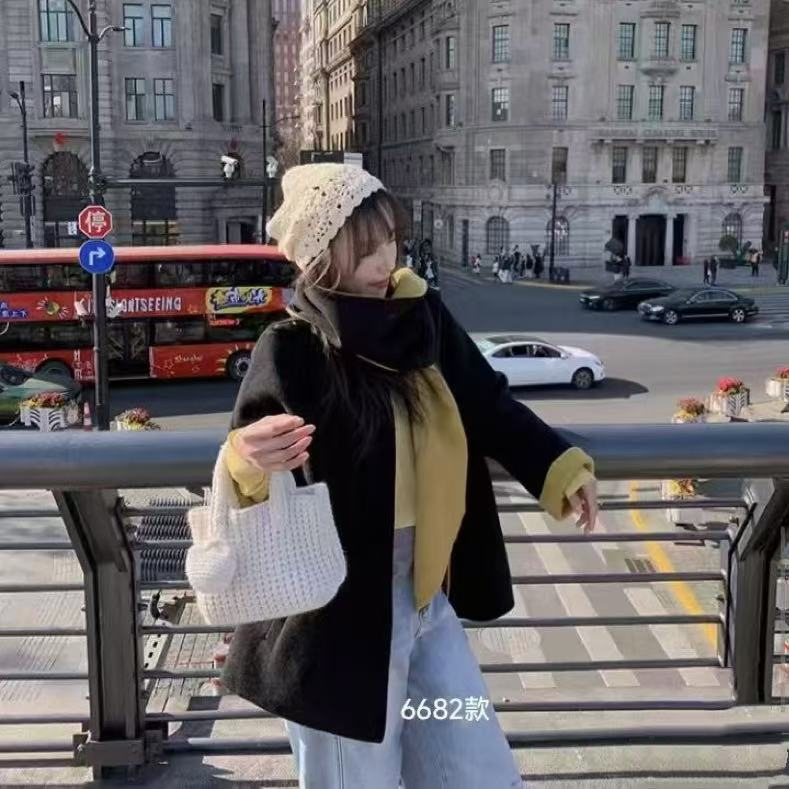 300斤韩版短款带围巾双面羊羊大衣6682