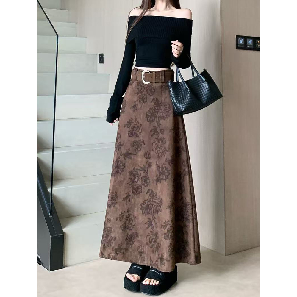 设计感复古印花咖色半身裙女秋冬新款气质百搭高腰显瘦休闲长裙