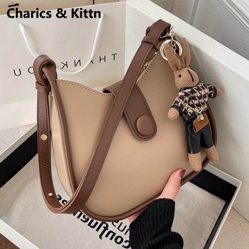Charics&Kittn大容量女包今年流行秋2025复古单肩真皮腋下斜挎包