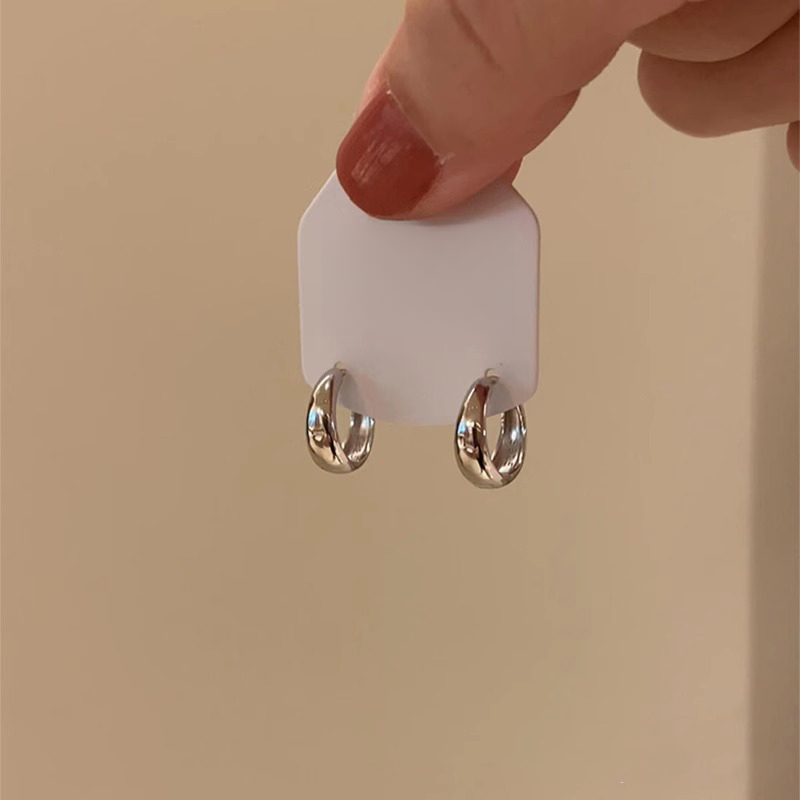 铜合金耳饰 简约小众气质银色素圈耳环女2025新款轻奢高级感耳扣