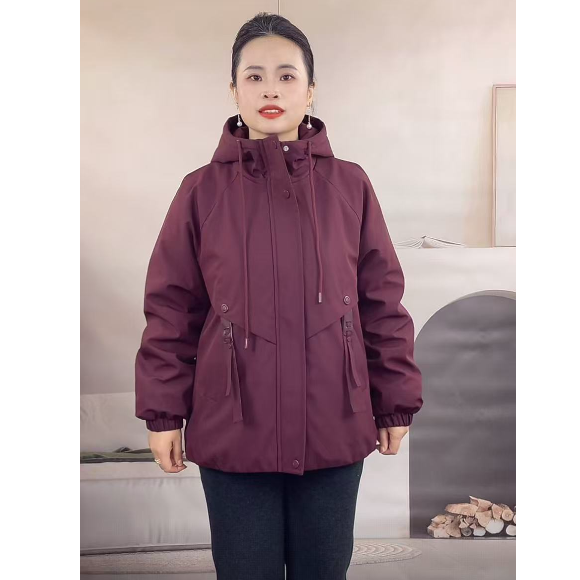 秋冬新款气质妈妈装棉服时尚加厚外套中老年洋气女装保暖加绒连帽