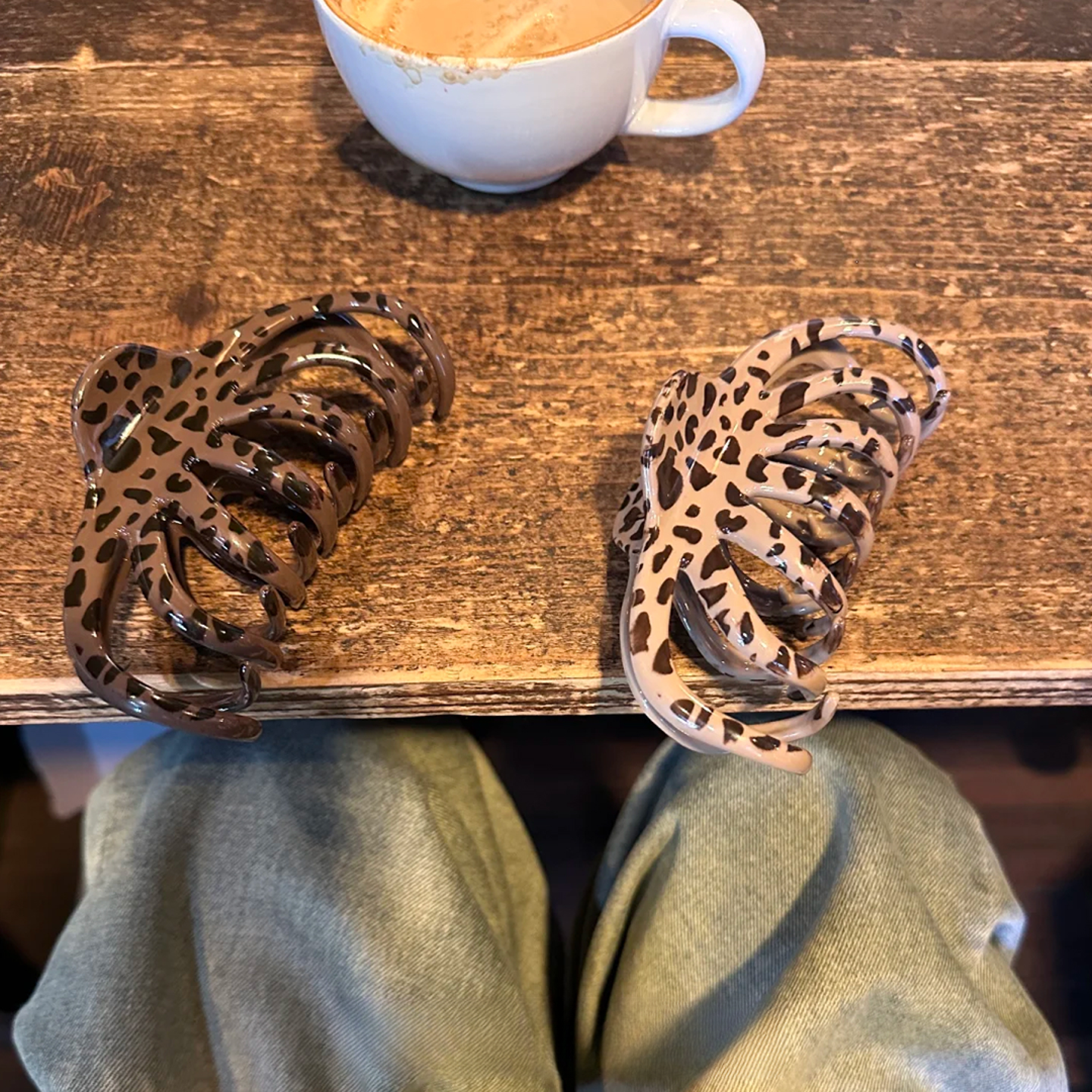 韩系秋冬新款豹纹抓夹高级感后脑勺大号盘发鲨鱼夹子小众设计发饰