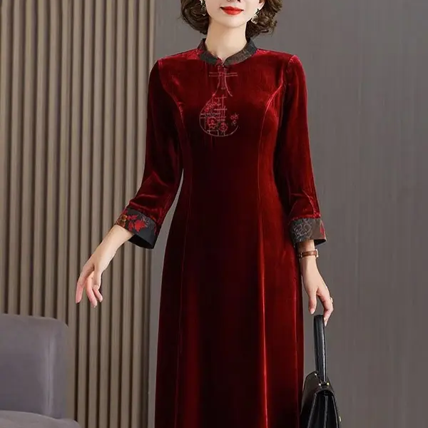 新中式刺绣显瘦旗袍连衣裙高贵收腰礼服年轻妈妈装名族风气质裙子