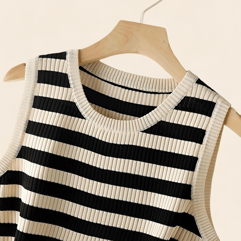 2025春夏新款大码宽松条纹打底背心圆领外穿西装内搭百搭显瘦减龄