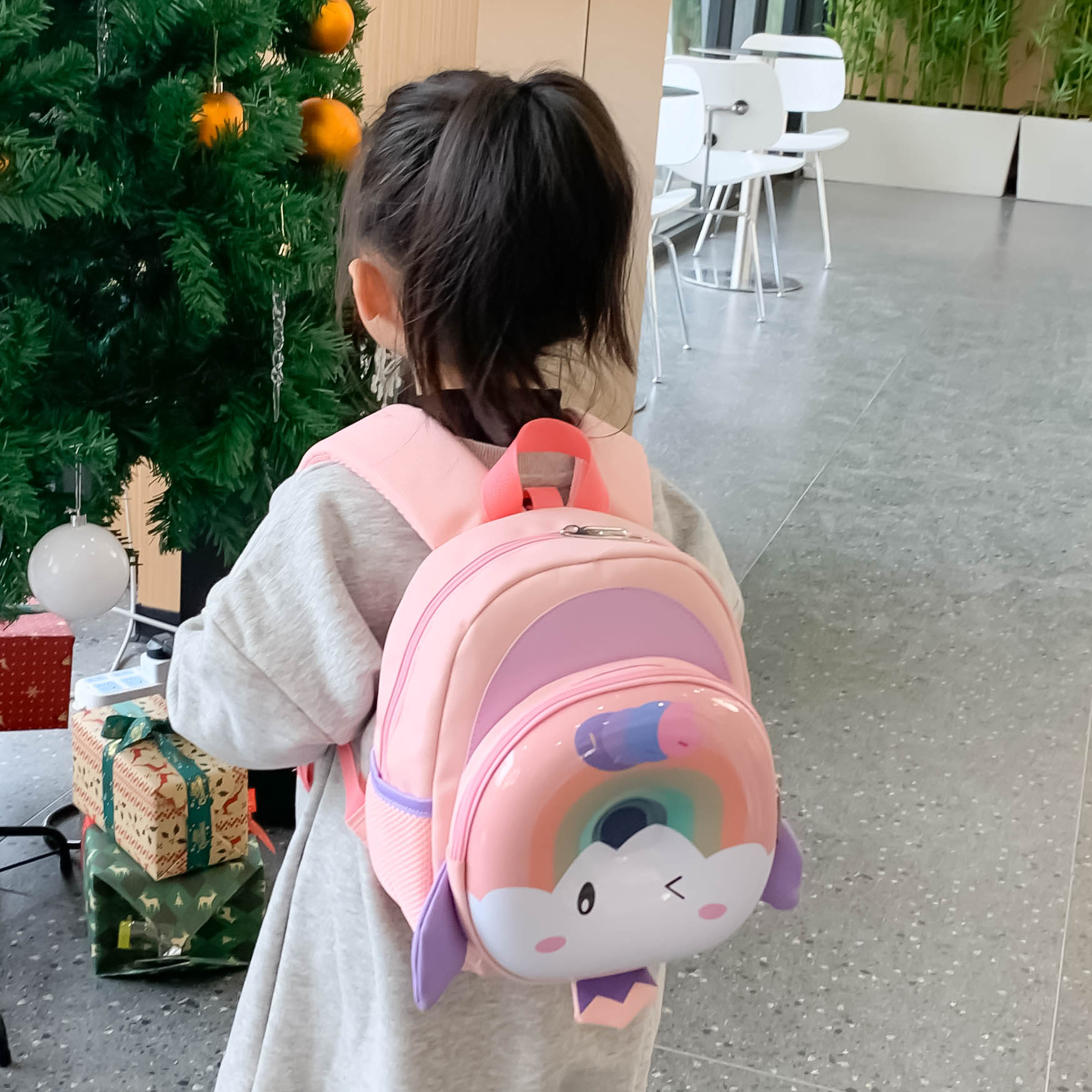 幼儿园书包女孩可爱小宝宝蛋壳包中小班儿童背包轻便女童双肩包潮