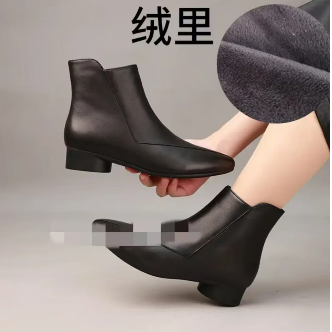 2025秋冬新款爆款低跟软底粗跟女士短靴时尚百搭靴