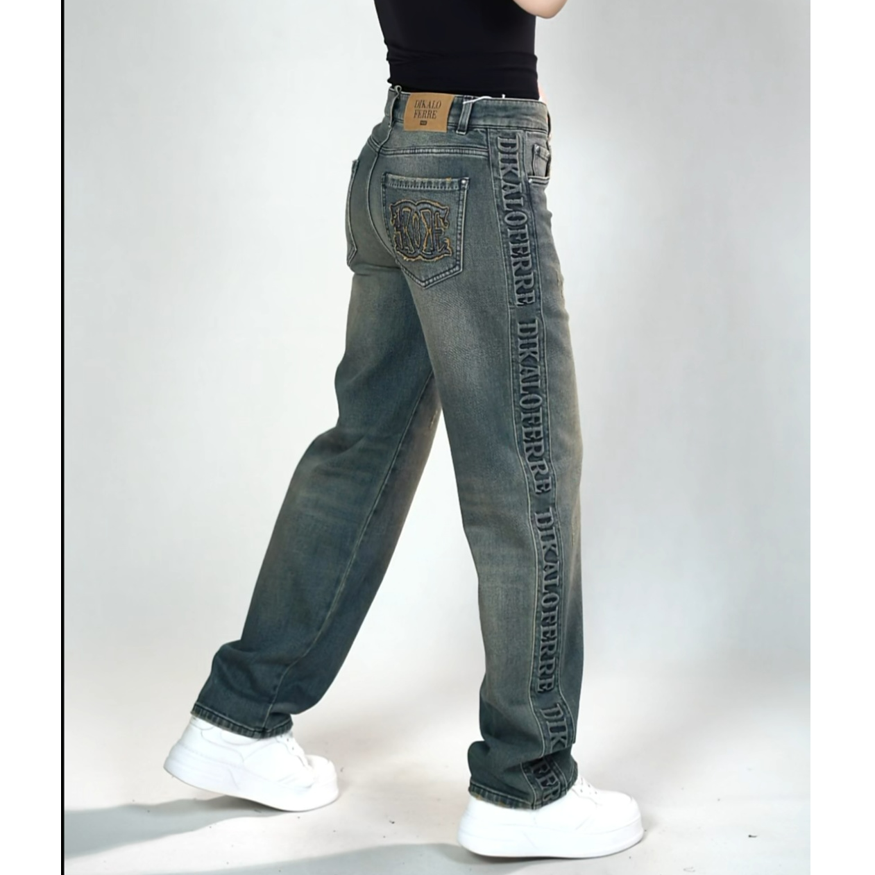 迪卡里奥费雷男士时尚牛仔裤53NZ662秋冬男装时尚钢印裤线牛仔裤
