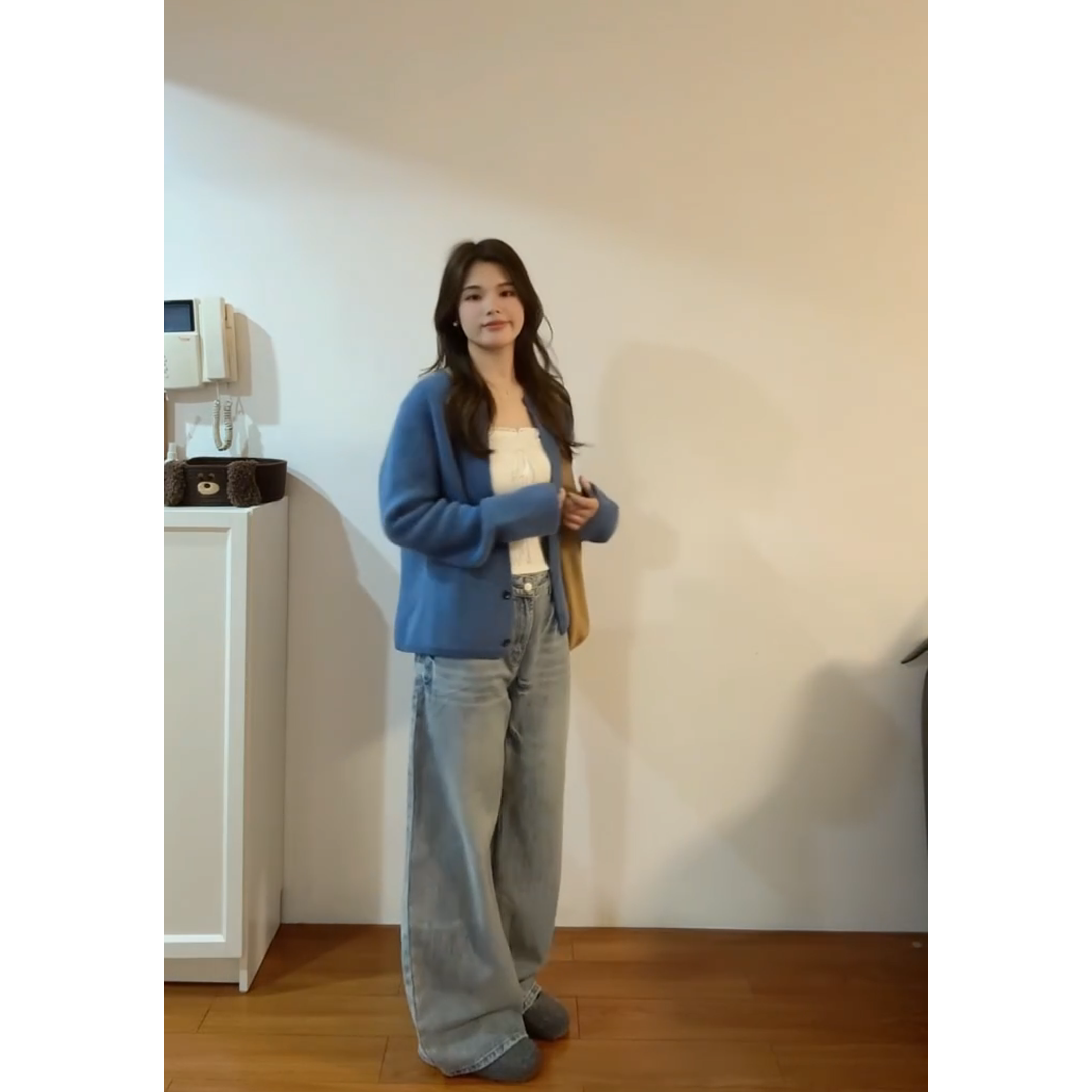 韩系慵懒风软糯毛衣女外套秋季新款宽松显瘦牛仔裤套装