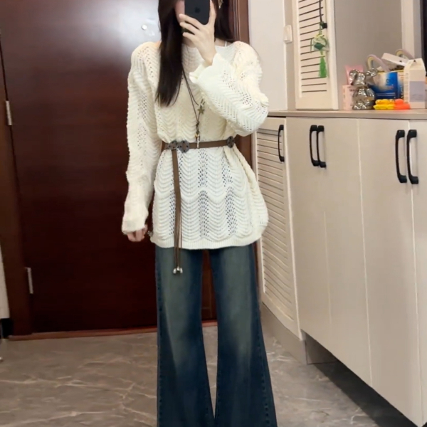 小个子气质镂空针织连衣裙子女早秋季2025新款高级感收腰毛衣短裙