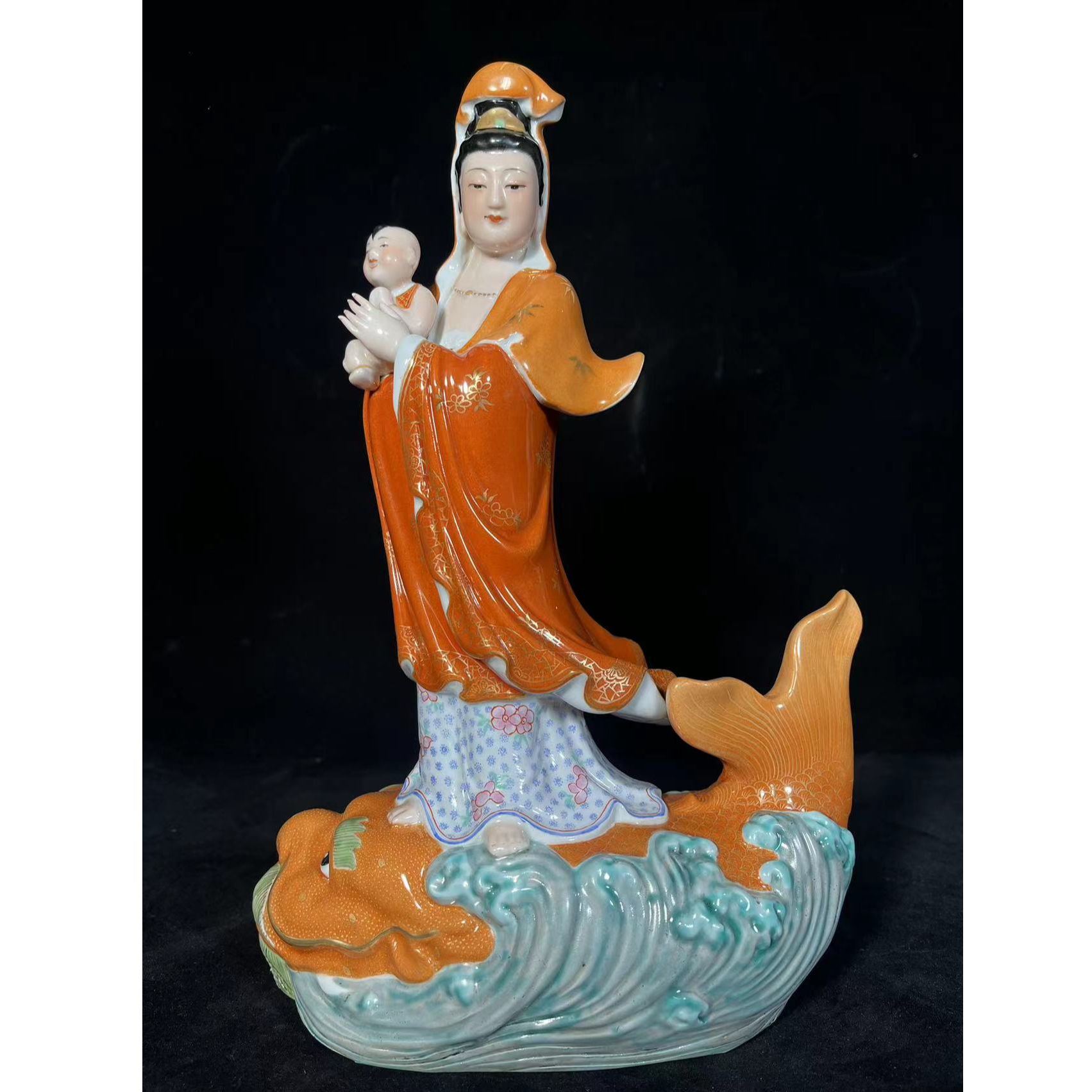 鳌鱼送子观音景德镇珐琅彩描金南海送子观世音菩萨家用供奉摆件