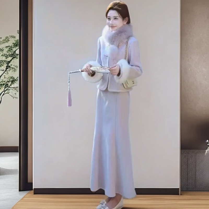 2025新款网红新中式国风套装女秋冬刺绣外套半身裙两件套新年款