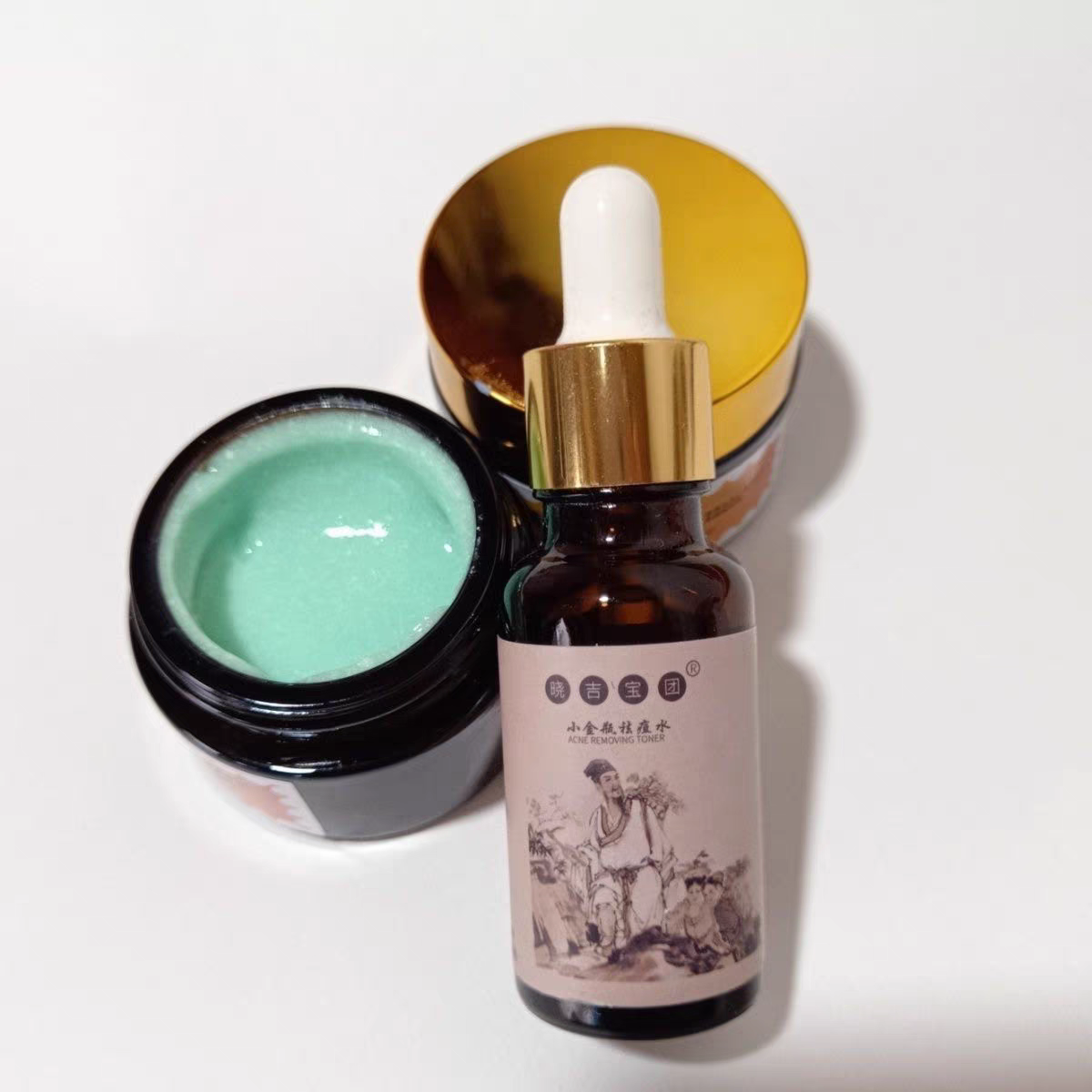 小金瓶嫩肤祛痘膏