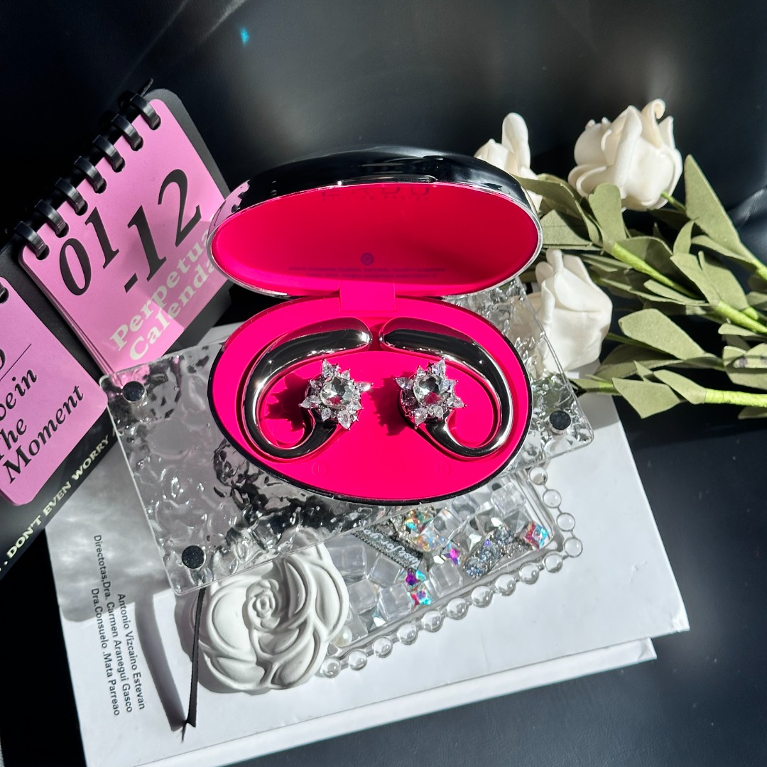 耳度ERDU挂耳式耳机男女生日圣诞礼物高颜值科技感磁吸饰品耳机