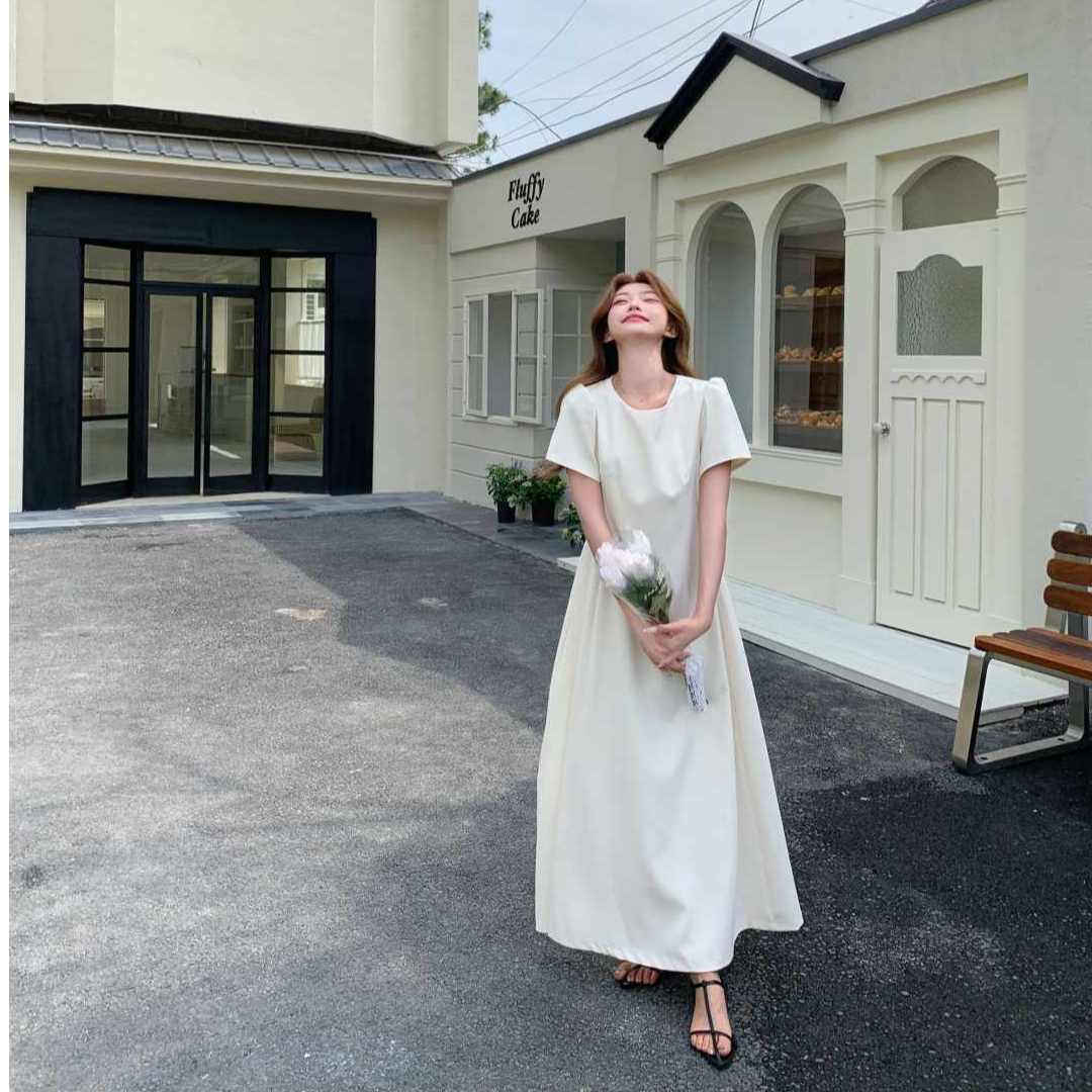 白色连衣裙子女夏季2025新款茶歇法式气质高级感收腰显瘦礼服长裙