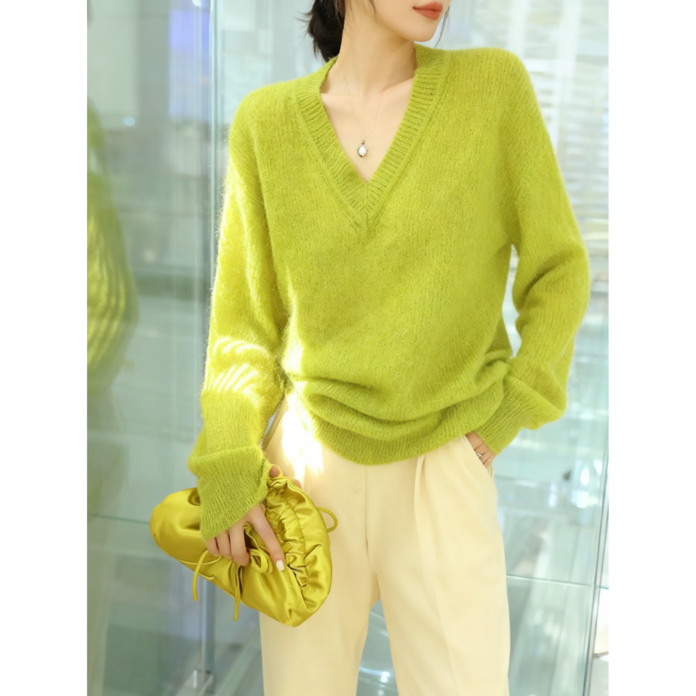 软软糯糯！巨好穿！慵懒风百搭针织衫女V领荧光绿毛衣秋季漂亮上衣