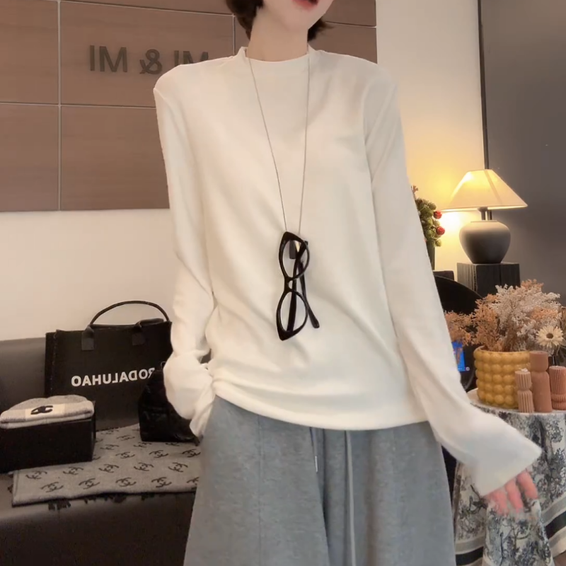 2026秋冬上新简约纯色时尚气质百搭长袖T恤打底衫LK2509320