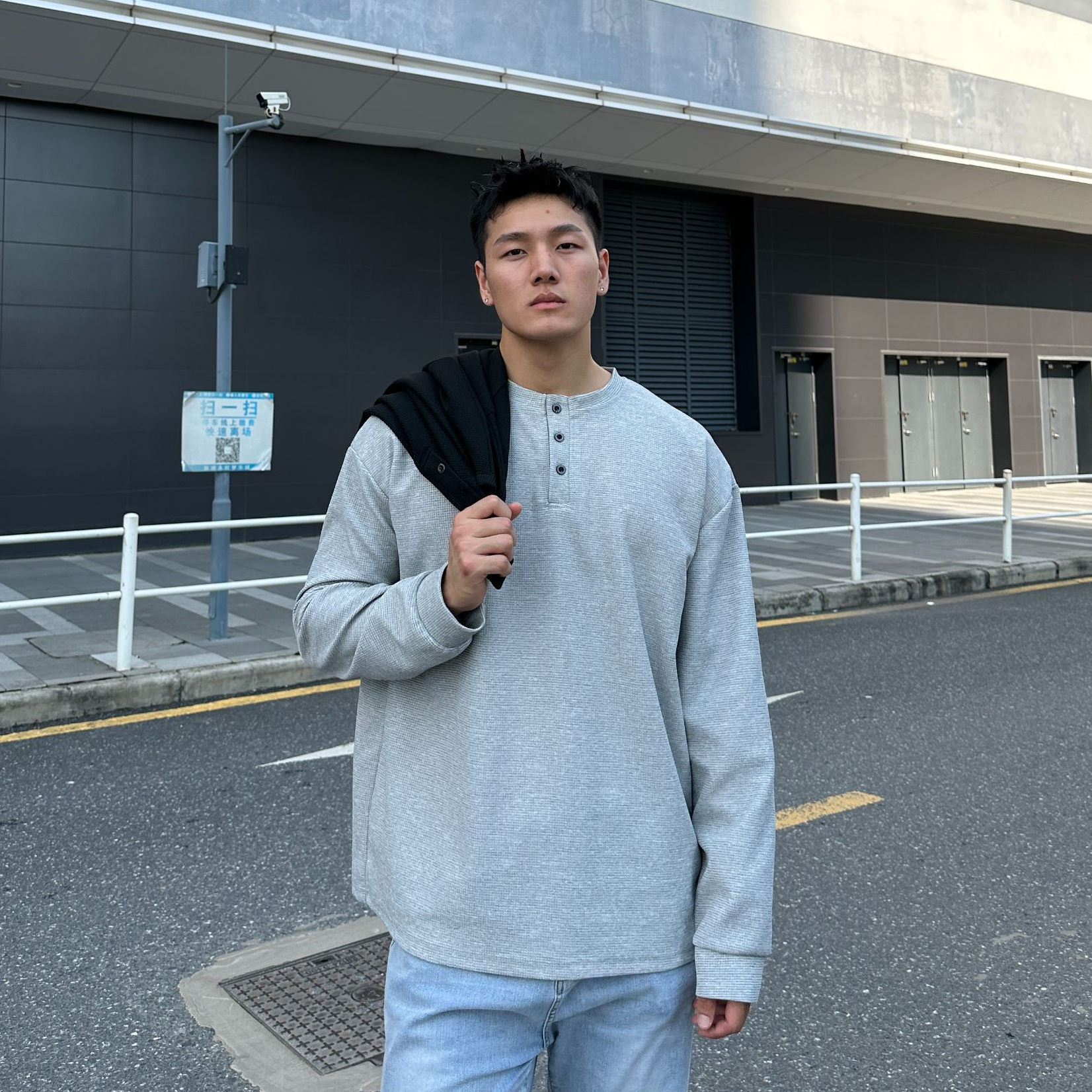 300克长袖打底亨利衫简约单穿休闲百搭春秋款潮流圆领男士卫衣