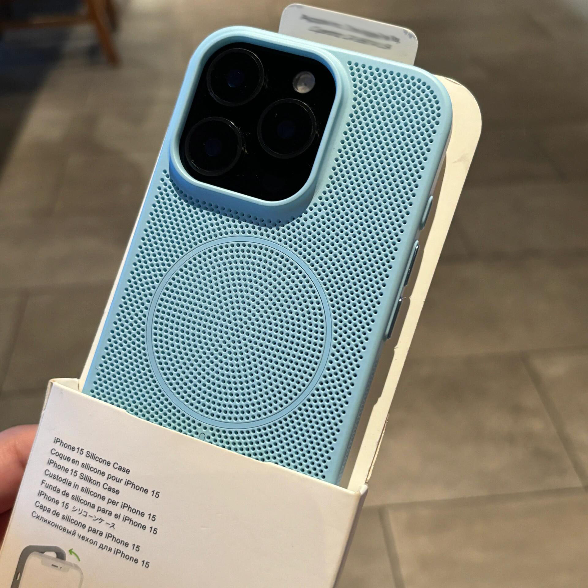 适用苹果iphone16手机壳网孔细圈磁吸华为mate70/60小米15/14散热