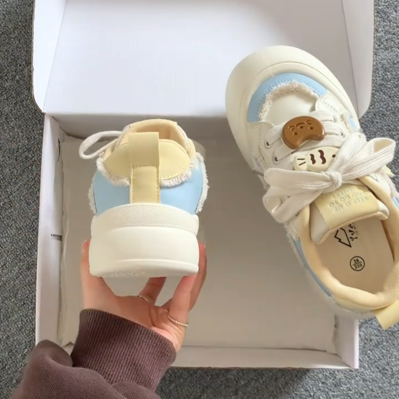 奶呼呼泡芙鞋女2025新款春季原创小众百搭板鞋厚底休闲学生运动鞋