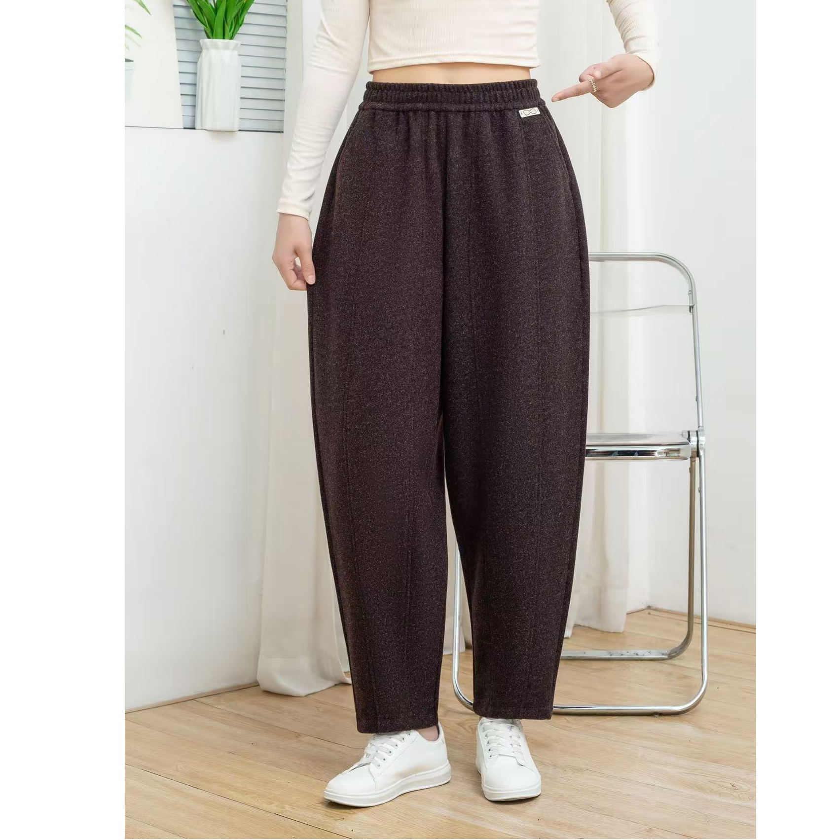 2025冬季加绒加厚休闲裤中年女裤百搭洋气哈伦裤保暖高腰弹力裤子