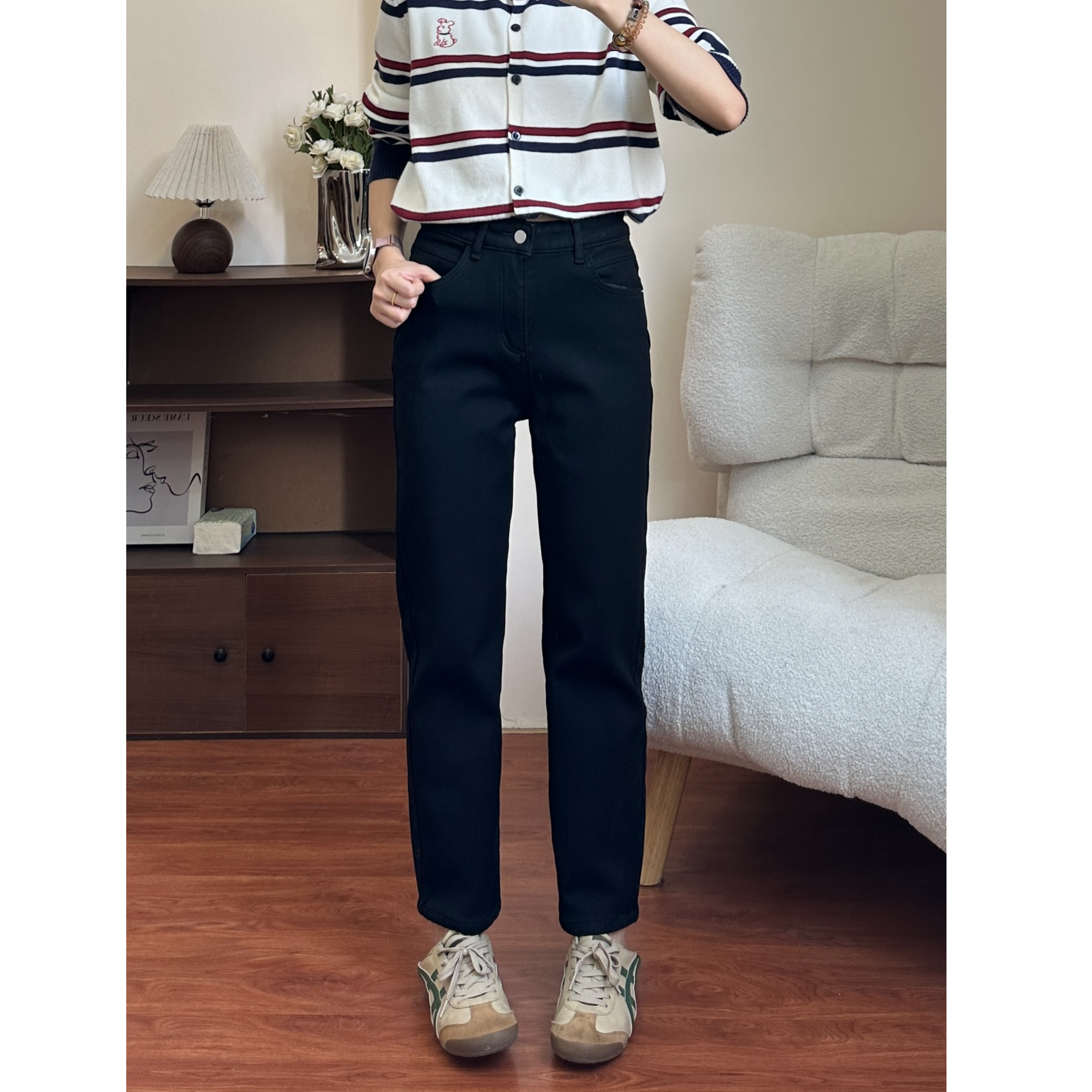 加绒加厚显瘦高腰刺绣大码牛仔裤九分裤直筒裤四面弹秋冬女烟管裤