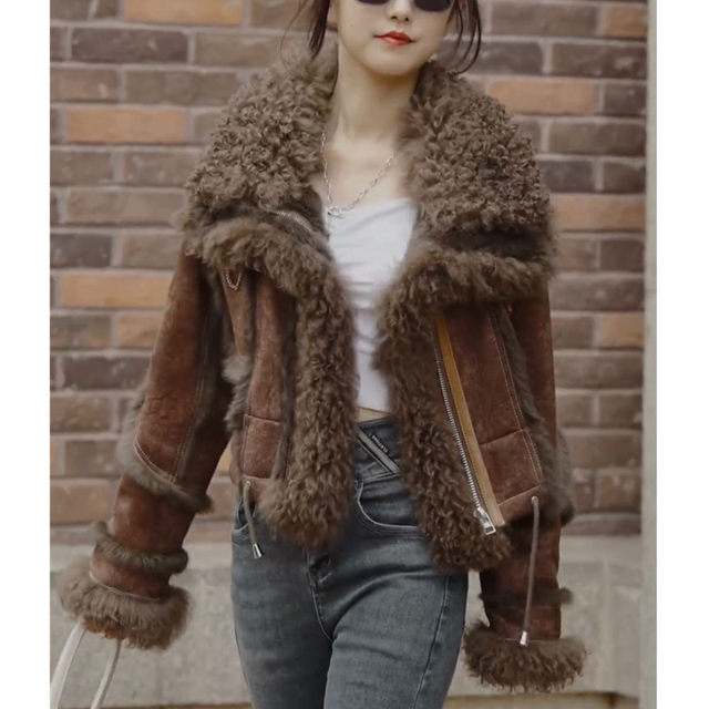设计感小众仿兔毛外套女2025冬新款皮毛一体帅气短款拼接机车服女