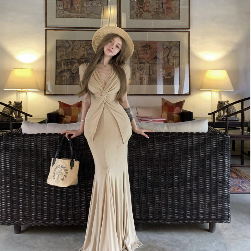 法式复古修身扭结针织短袖上衣女包臀半身裙长裙气质时尚两件套