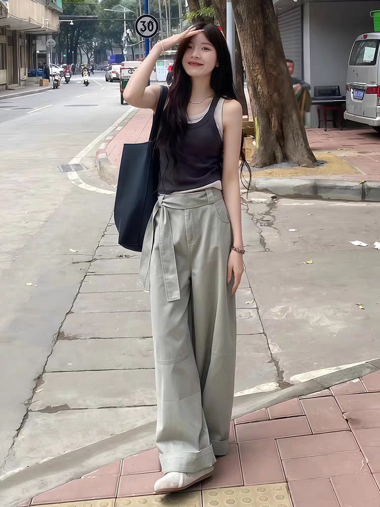 【小时光】时尚工装运动背心小众感无袖上衣灰绿色飘带牛仔裤套装