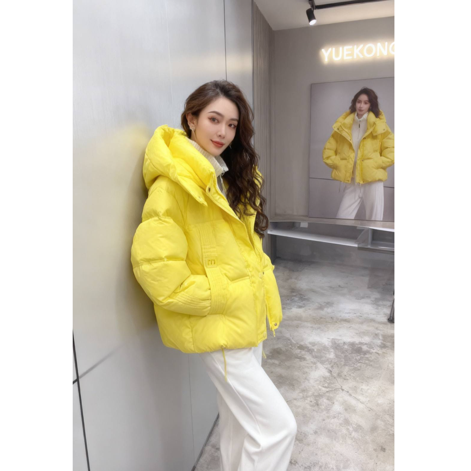 欧货时尚减龄百搭连帽棉服外套秋冬新款大码胖MM休闲加厚保暖棉衣