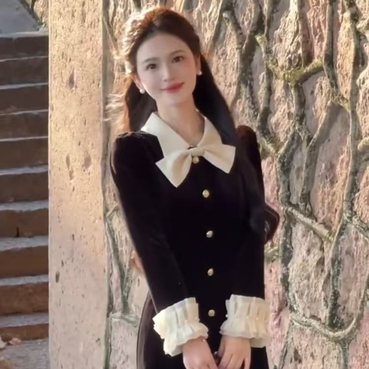 胖妹妹时尚气质小香风连衣裙女初秋新款法式长裙子显瘦小黑裙1972